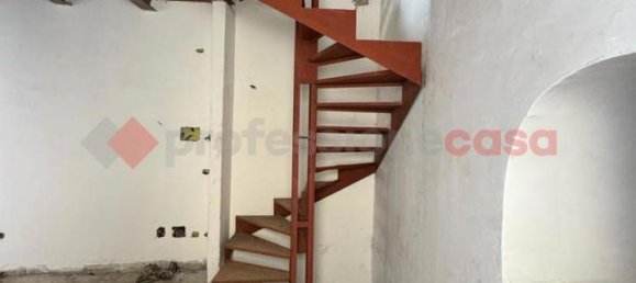 Apartamento de 5 divisões em Minturno, Italy N.º 8666 49