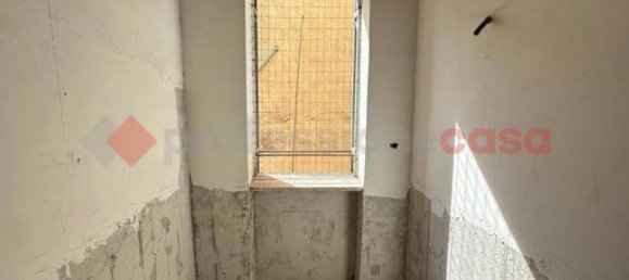 Apartamento de 5 divisões em Minturno, Italy N.º 8666 58