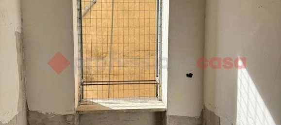 Apartamento de 5 divisões em Minturno, Italy N.º 8666 4