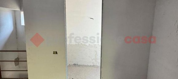Apartamento de 5 divisões em Minturno, Italy N.º 8666 54