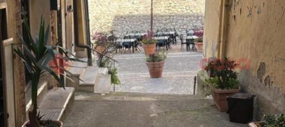 Apartamento de 5 divisões em Minturno, Italy N.º 8666 18