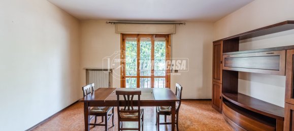 2 bedrooms Apartment in Fontevivo, Italy No. 348685 4