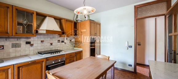 2 bedrooms Apartment in Fontevivo, Italy No. 348685 11