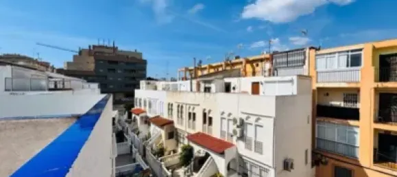 Adosado de 3 dormitorios en Toledo, Spain No. 190439 4