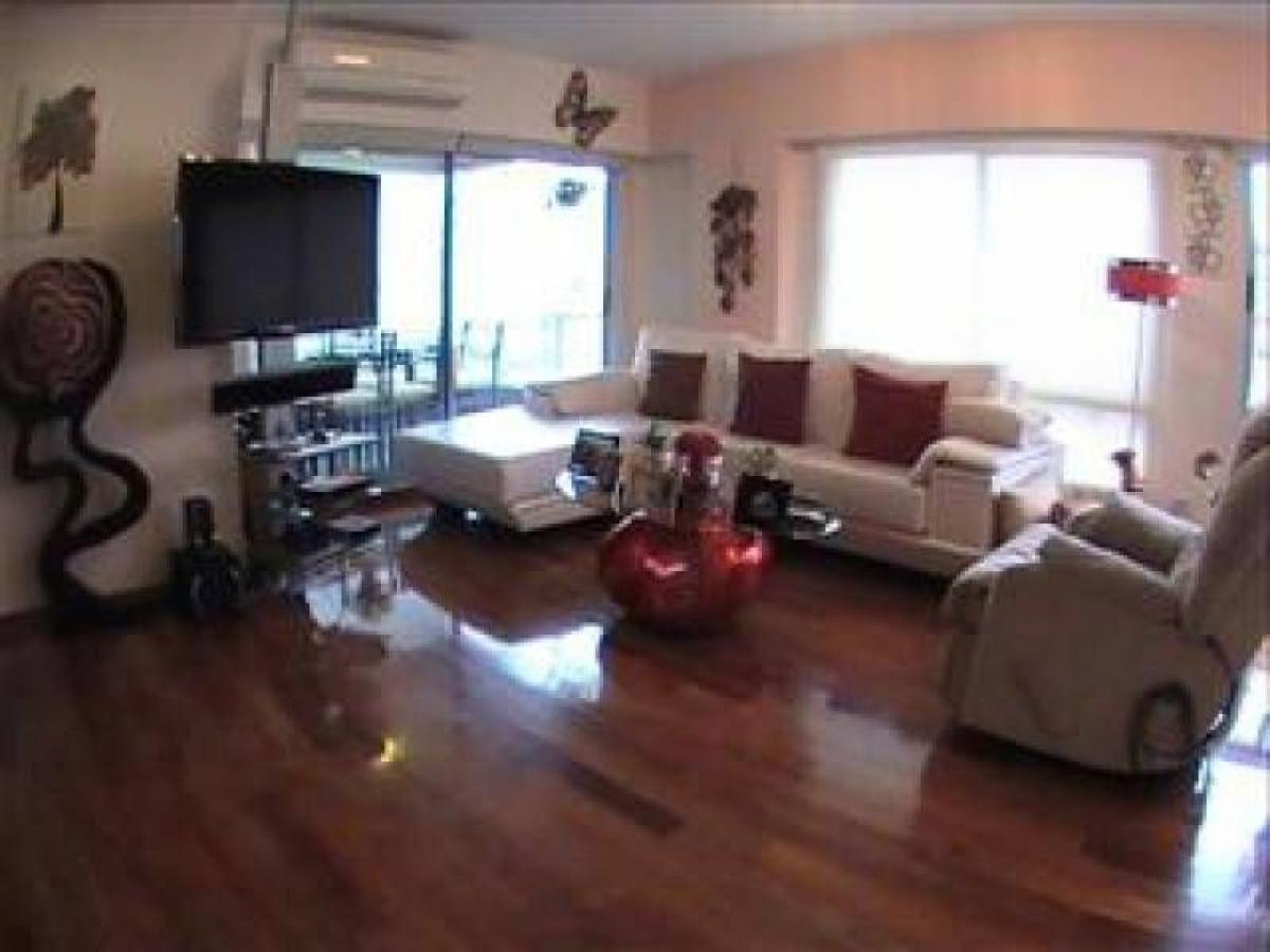 4 bedrooms Apartment in Buenos Aires, Argentina No. 89448