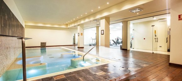 2 bedrooms Apartment in Benahavis, Spain No. 145257 13