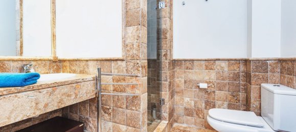 2 bedrooms Apartment in Benahavis, Spain No. 145257 4