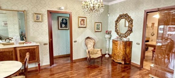3 bedrooms Apartment in Rome, Italy No. 273413 19