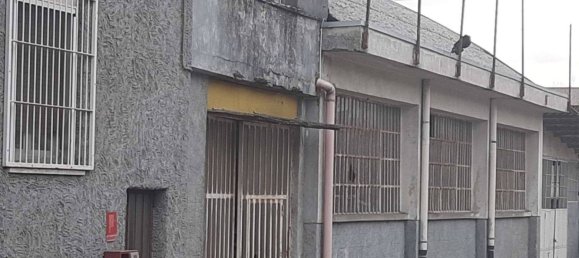 950m² Warehouse in Caronno Pertusella, Italy No. 121425 5