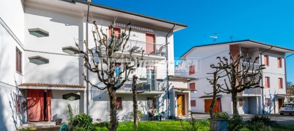5 rooms Apartment in Pieve di Cento, Italy No. 40474 2