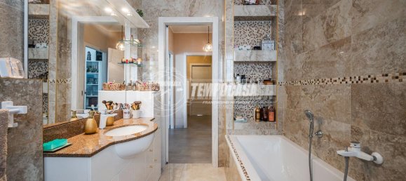 5 rooms Apartment in Pieve di Cento, Italy No. 40474 32