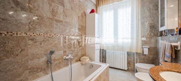 5 rooms Apartment in Pieve di Cento, Italy No. 40474 31
