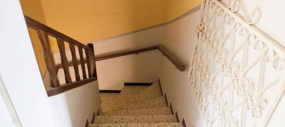 4 bedrooms House in Sorgues, France No. 326518 3