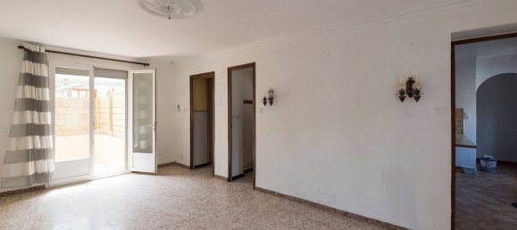 4 bedrooms House in Sorgues, France No. 326518 14