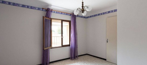 4 bedrooms House in Sorgues, France No. 326518 4