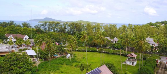 32500m² Commercial property in Rawai, Thailand No. 8628 3