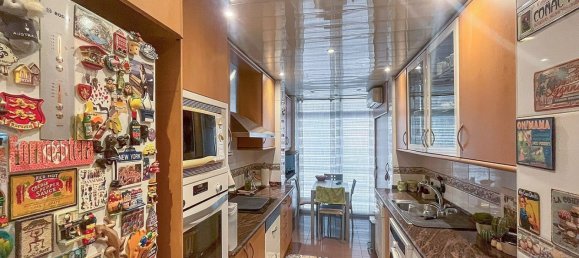 4 bedrooms Apartment in Barcelona, Spain No. 10739 6