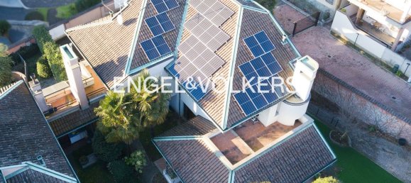 6 rooms Villa in Bovisio Masciago, Italy No. 62973 17