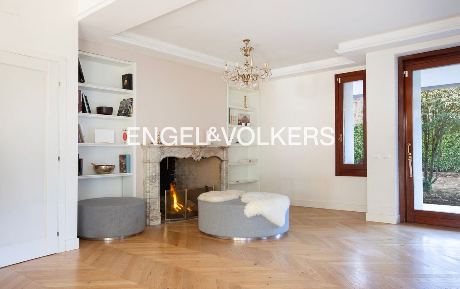 6 rooms Villa in Bovisio Masciago, Italy No. 62973