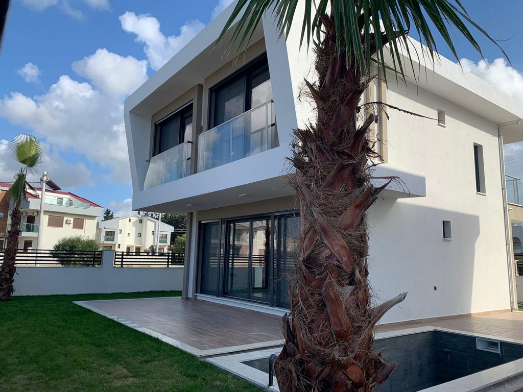 Villa 3+1 in Didim, Turkey No. 23168