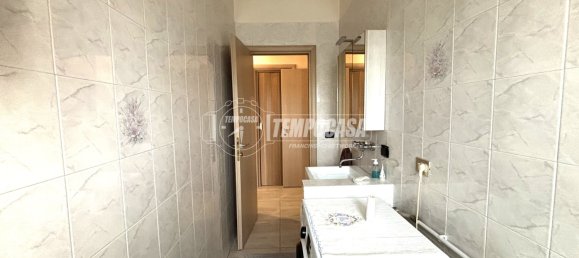 Apartamento T3 em Fiorano Modenese, Italy N.º 312609 8