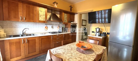 Apartamento T3 em Fiorano Modenese, Italy N.º 312609 11
