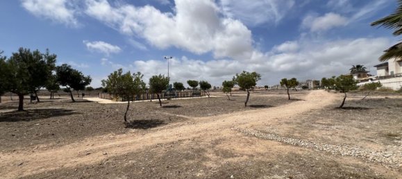 4 Schlafzimmer Villa in Alicante, Spain, Nr. 177098 33