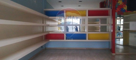 1 room Commercial property in L'Aquila, Italy No. 311658 2