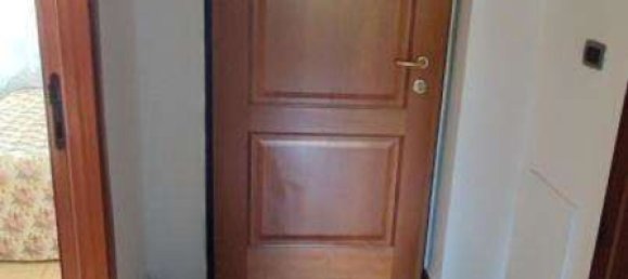 4 rooms Apartment in Panicale, Italy No. 305479 6