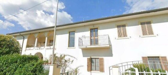 3 rooms Apartment in Massarosa, Italy No. 284005 3