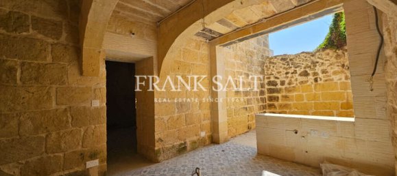 Дом с 3 спальнями в Шеукия, Мальта № 3073 18