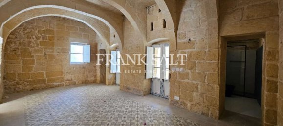 Дом с 3 спальнями в Шеукия, Мальта № 3073 15