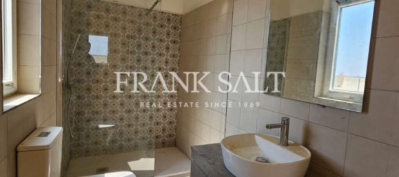 Дом с 3 спальнями в Шеукия, Мальта № 3073 6