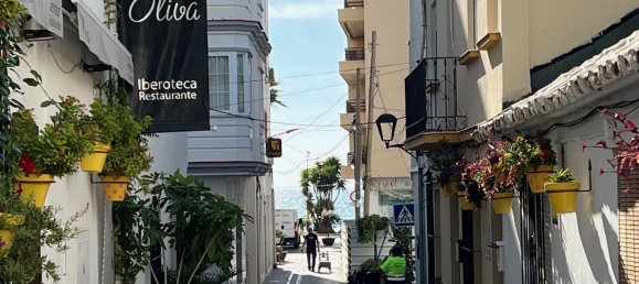 94m² Land in Estepona, Spain No. 155594 3