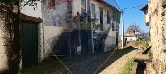 3 bedrooms House in Braganca, Portugal No. 37638 5