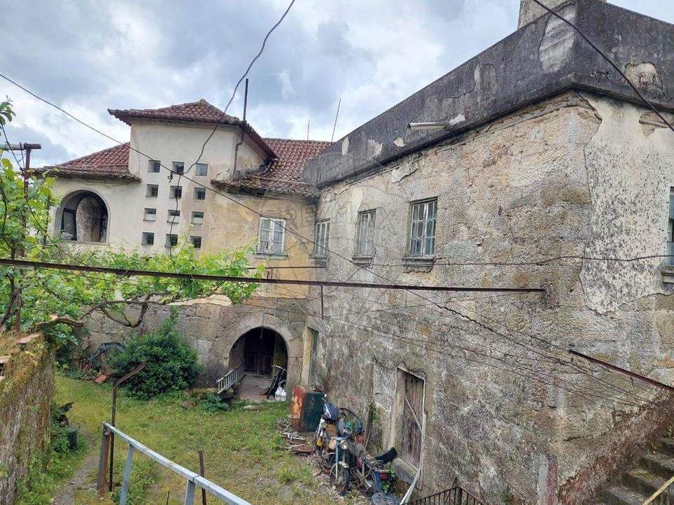 8 bedrooms House in Mondim de Basto, Portugal No. 21250