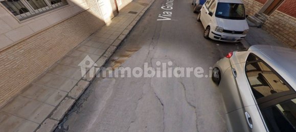 Apartamento de 2 dormitorios en Pulsano, Italy No. 304675 2