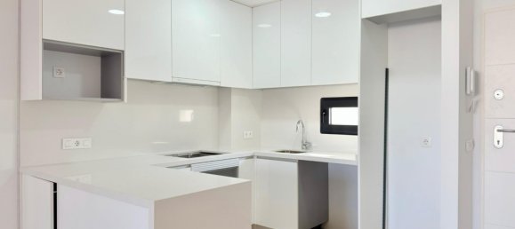 Квартира с 2 спальнями в Финестрат, Испания № 284364 15