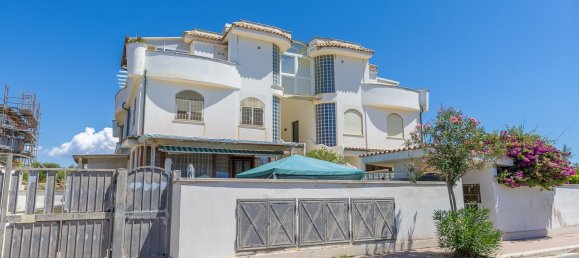 3 rooms Duplex in Fiumicino, Italy No. 300090 2