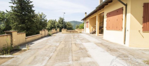 6 rooms Villa in Carmignano, Italy No. 17978 47