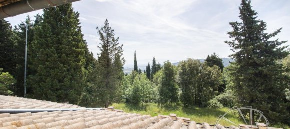 6 rooms Villa in Carmignano, Italy No. 17978 9