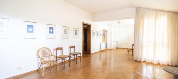 6 rooms Villa in Carmignano, Italy No. 17978 26