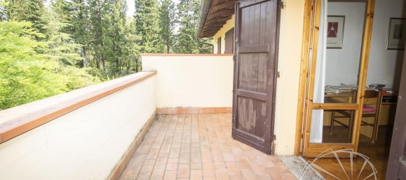 6 rooms Villa in Carmignano, Italy No. 17978 17