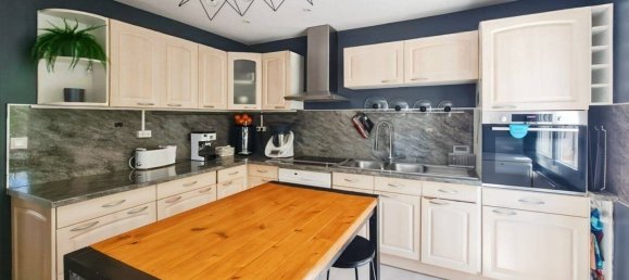 4 Schlafzimmer Haus in Cabannes, France, Nr. 331231 3