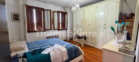 4 bedrooms Villa in Camisano Vicentino, Italy No. 282896 13