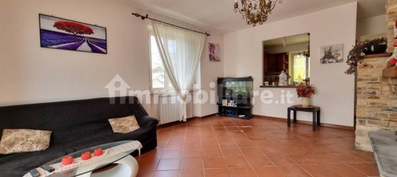 2 bedrooms Villa in Massarosa, Italy No. 211002 3