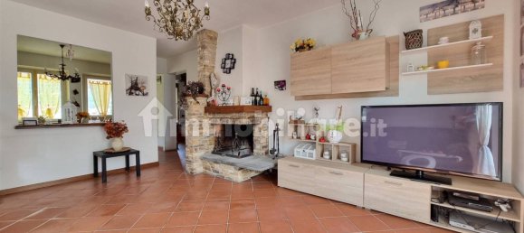2 bedrooms Villa in Massarosa, Italy No. 211002 2