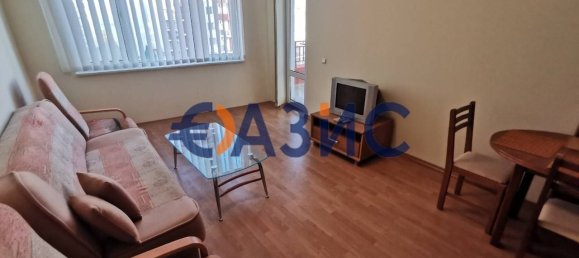 Квартира с 1 спальней в Свети-Влас, Болгария № 426 2