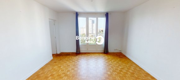 Apartamento de 3 dormitorios en Brest, France No. 288795 4