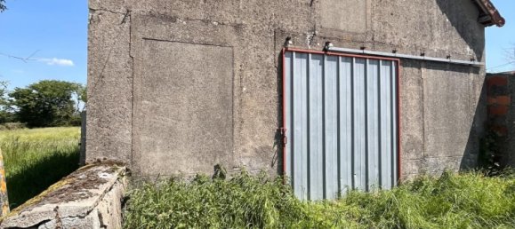 2 bedrooms House in La Berthenoux, France No. 103800 10